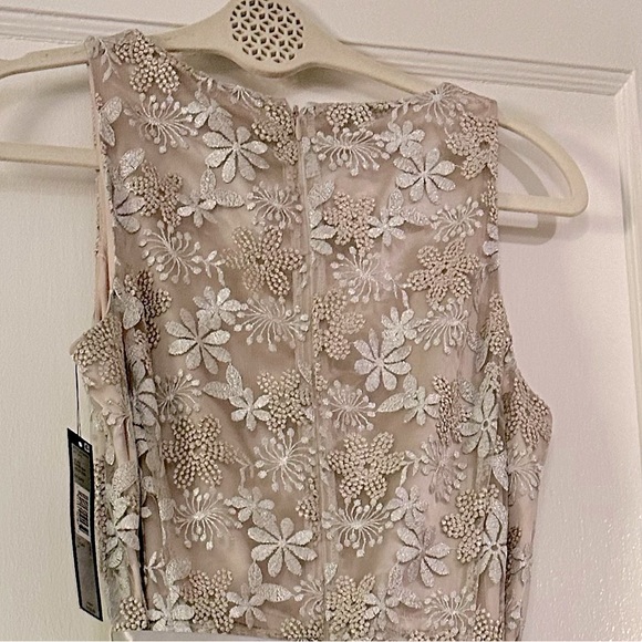 COPY - TAHARI Women's Sleeveless Embroidered Lace. Size 6. New with tags - NEVE… - Picture 12 of 12